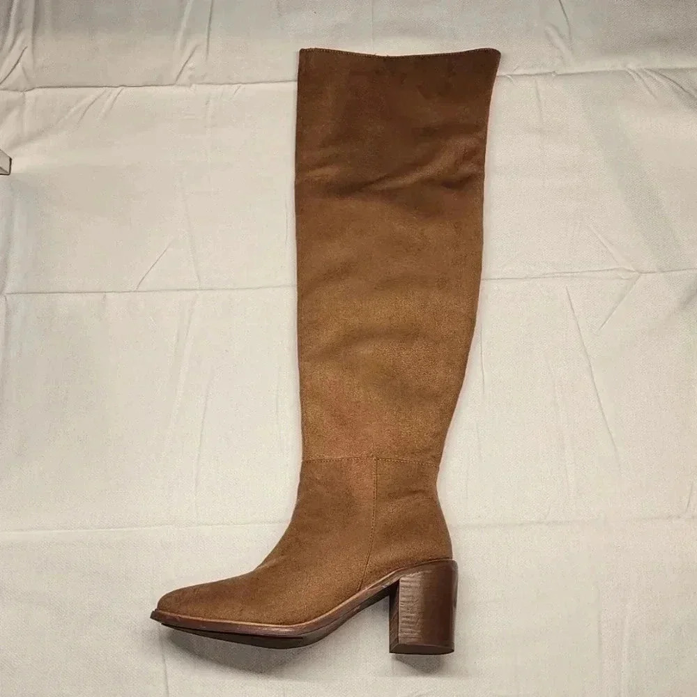 Seychelles over the knee suede boots in cognac brand new with out box size 8.5